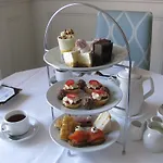 Walter Raleigh 4*