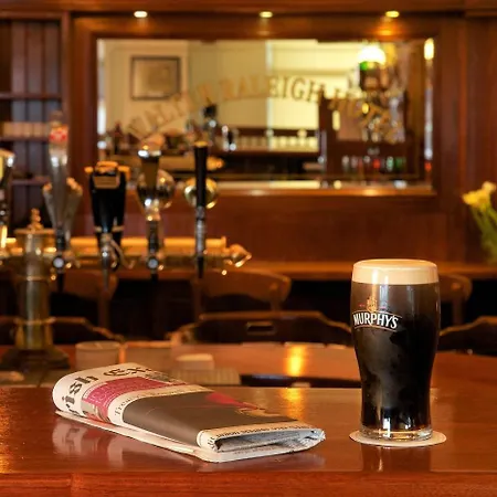 Walter Raleigh Hotel Youghal