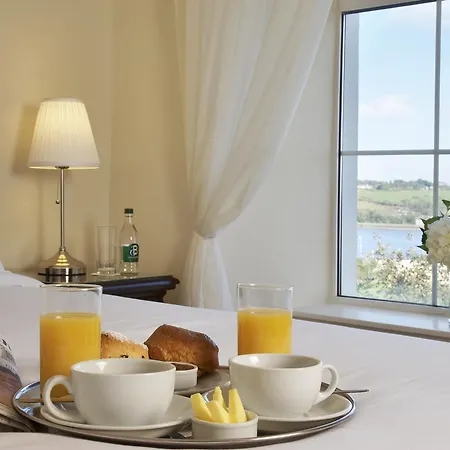 Walter Raleigh 4* Йол
