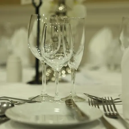 Walter Raleigh Hotel Youghal