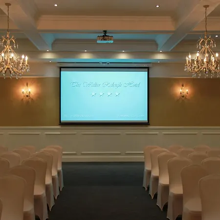 Walter Raleigh ホテル ヨール