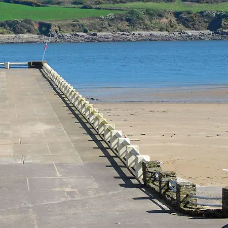 Walter Raleigh Hotel Youghal