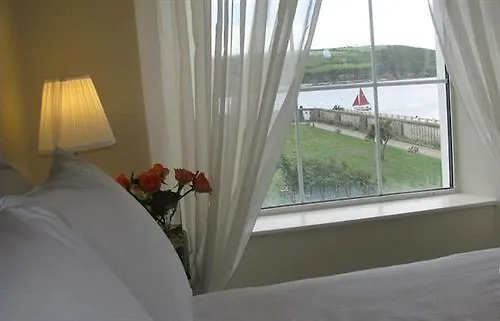 Walter Raleigh Hotel Youghal