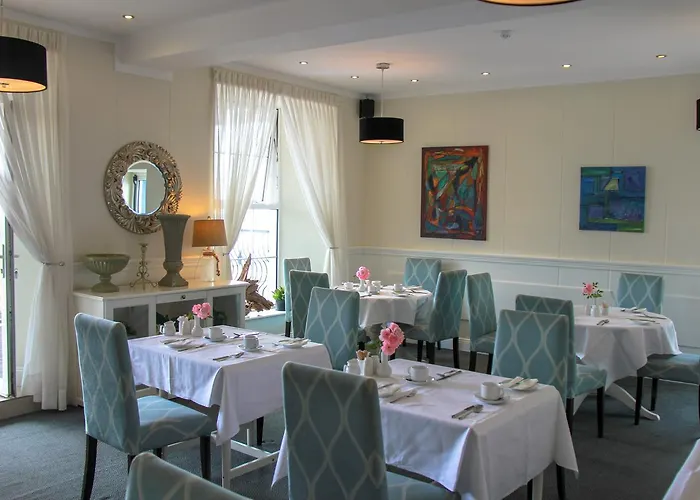 Walter Raleigh Hotel